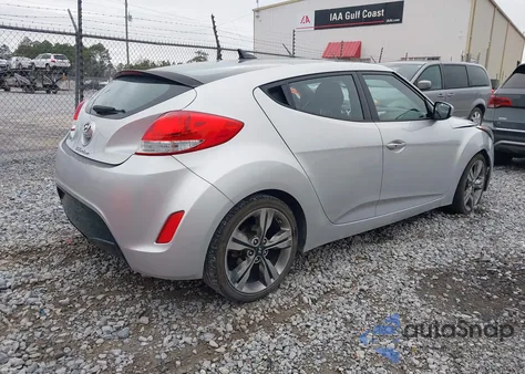 2017 Hyundai Veloster Value Edition z USA, uszkodzony, nr VIN KMHTC6AD5HU322920